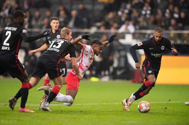 法兰克福最新转会 法兰克福最新转会